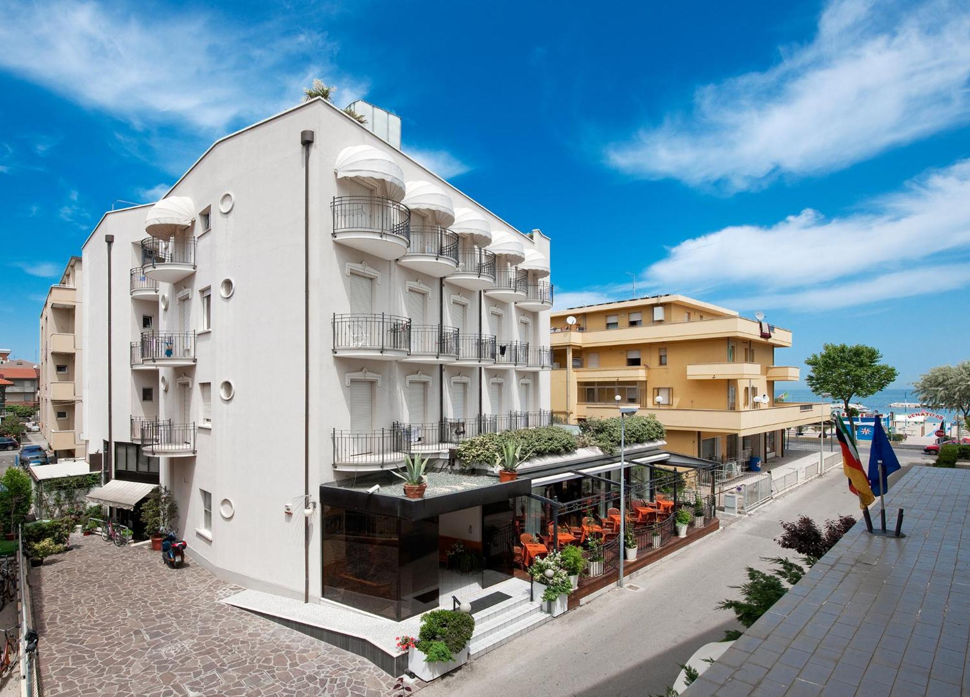 Hotel Gabriella Rimini Exterior photo