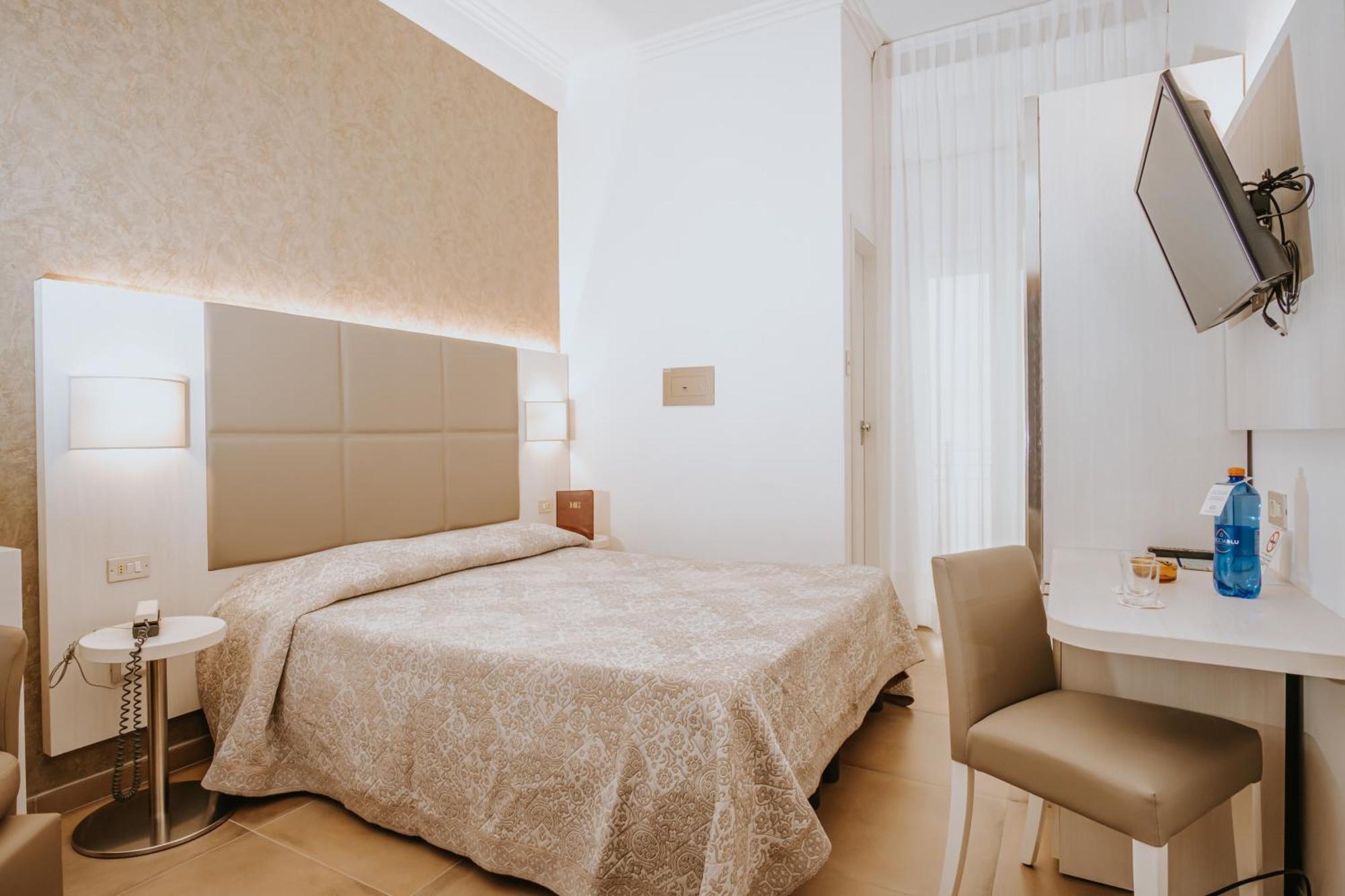 Hotel Gabriella Rimini Exterior photo
